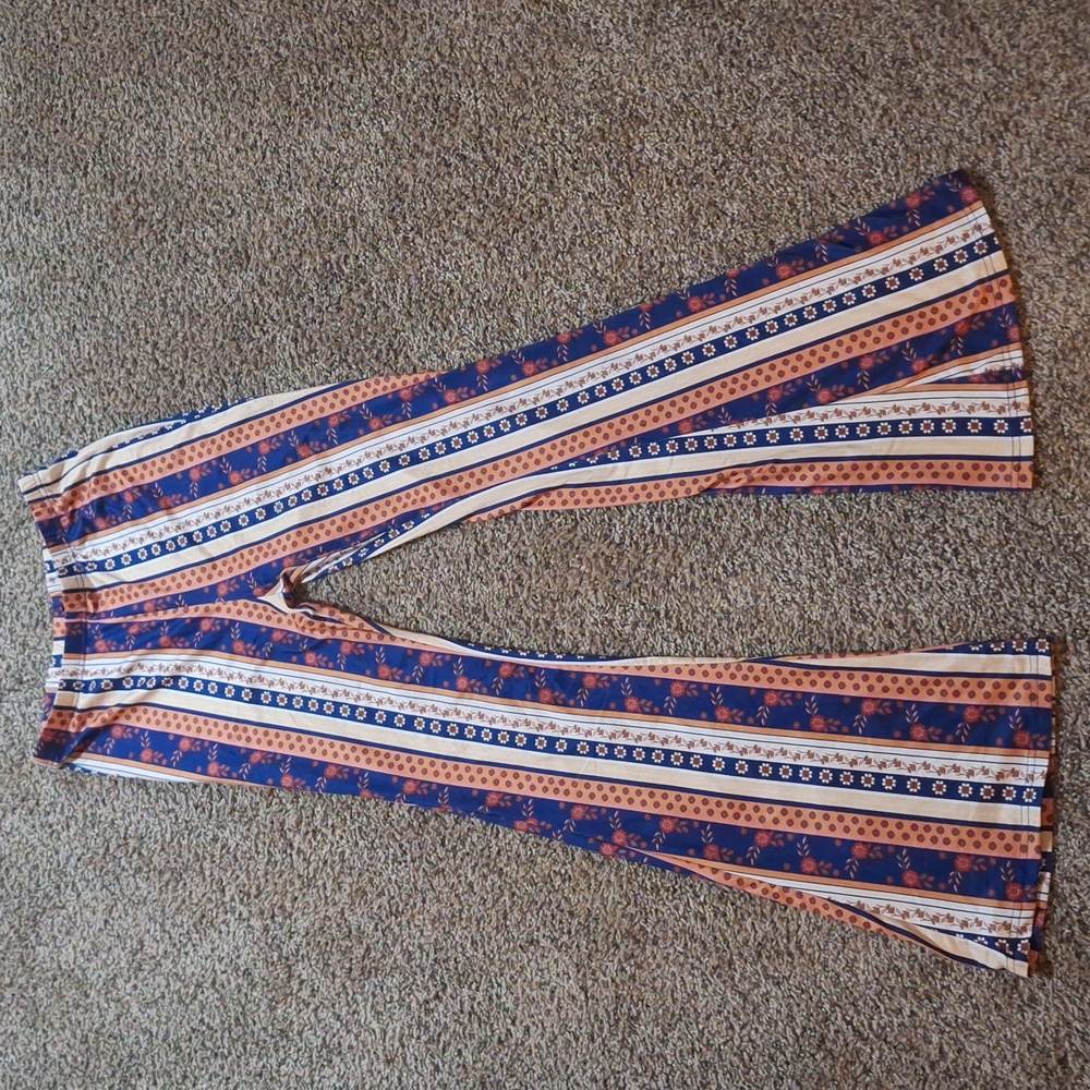 Mid Waist Womens Stretchy Flared Legging Pants Medium Blue/White